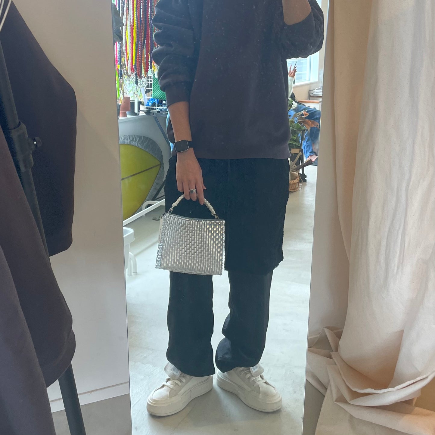 // HAND BAG