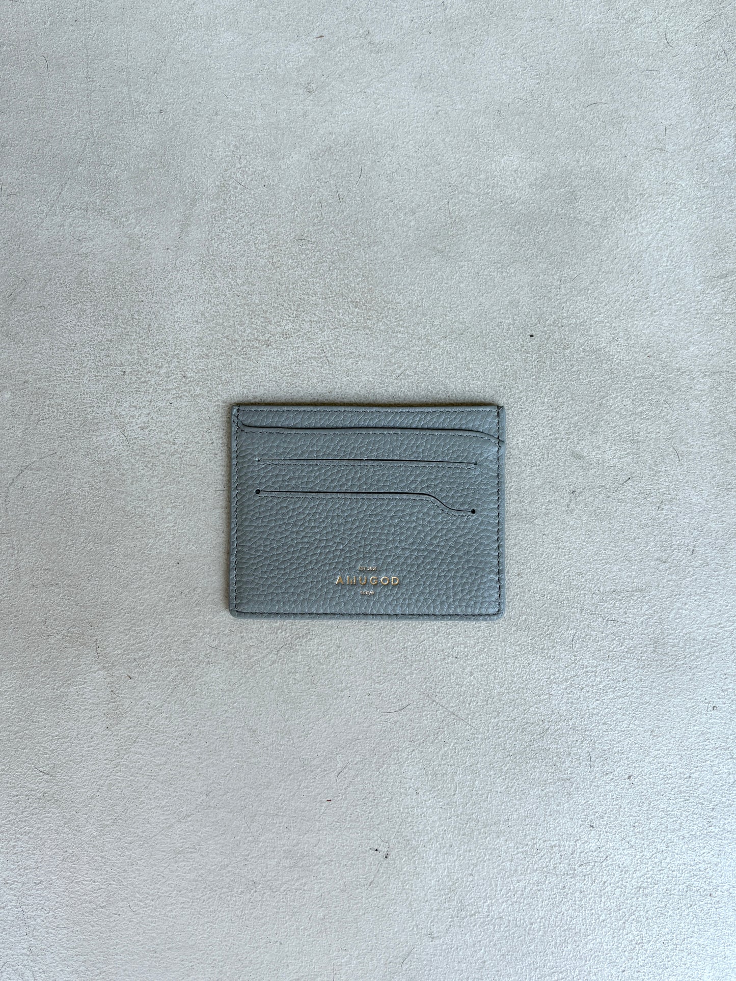 // Leather card case