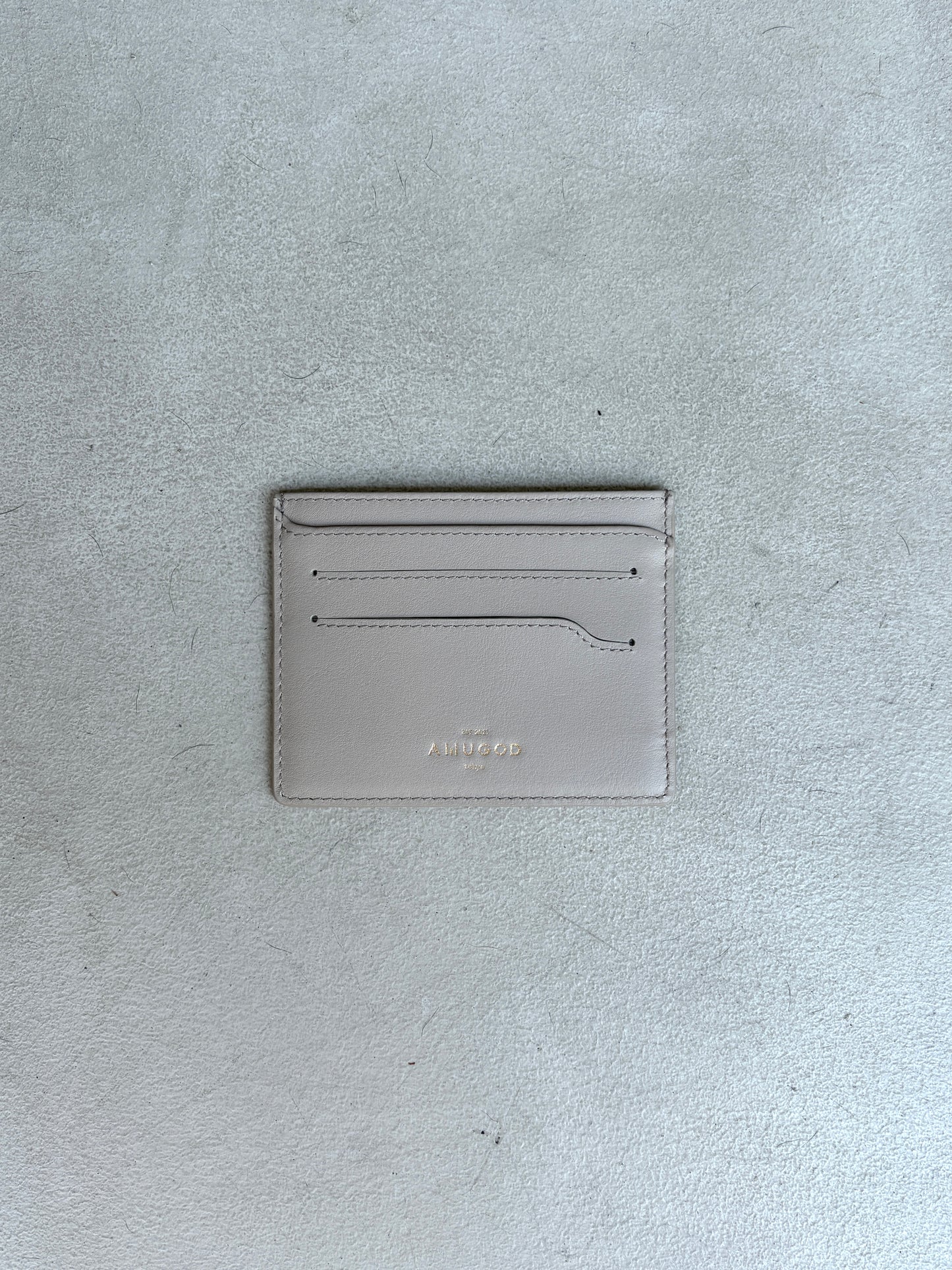 // Leather card case
