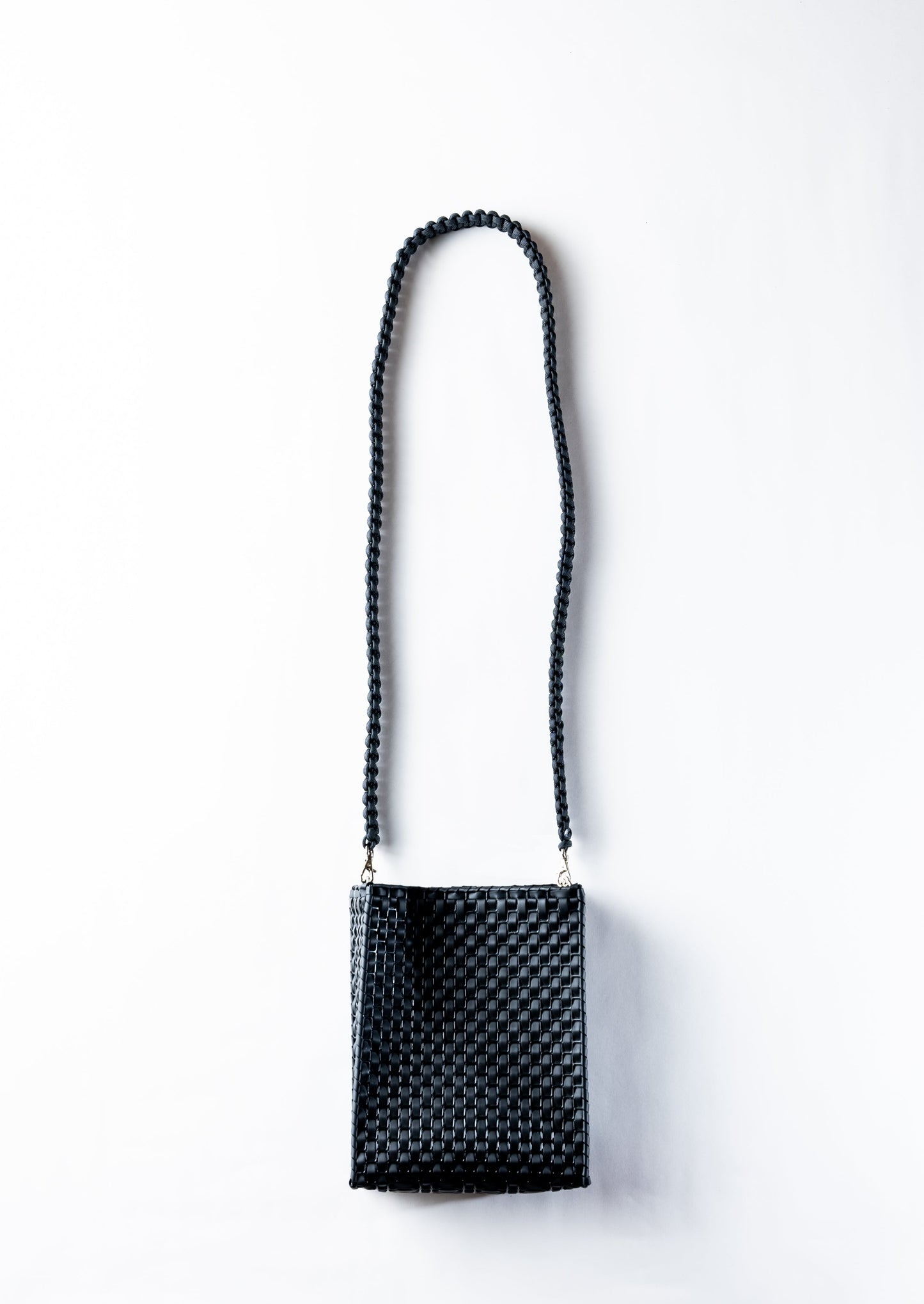 // M BAG