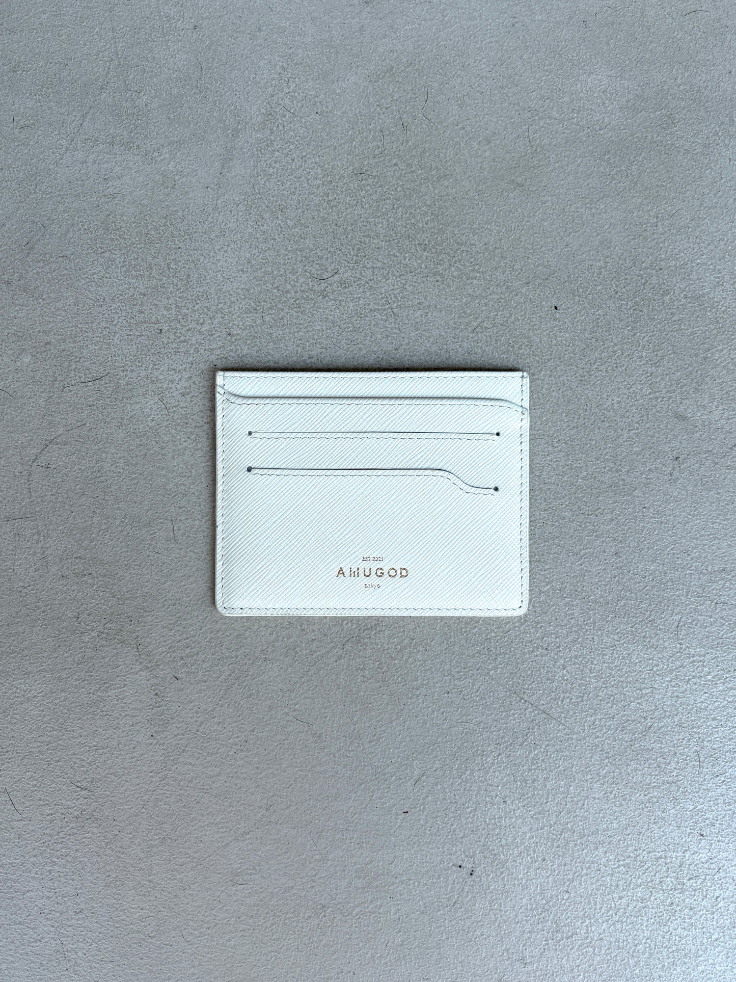 // Leather card case