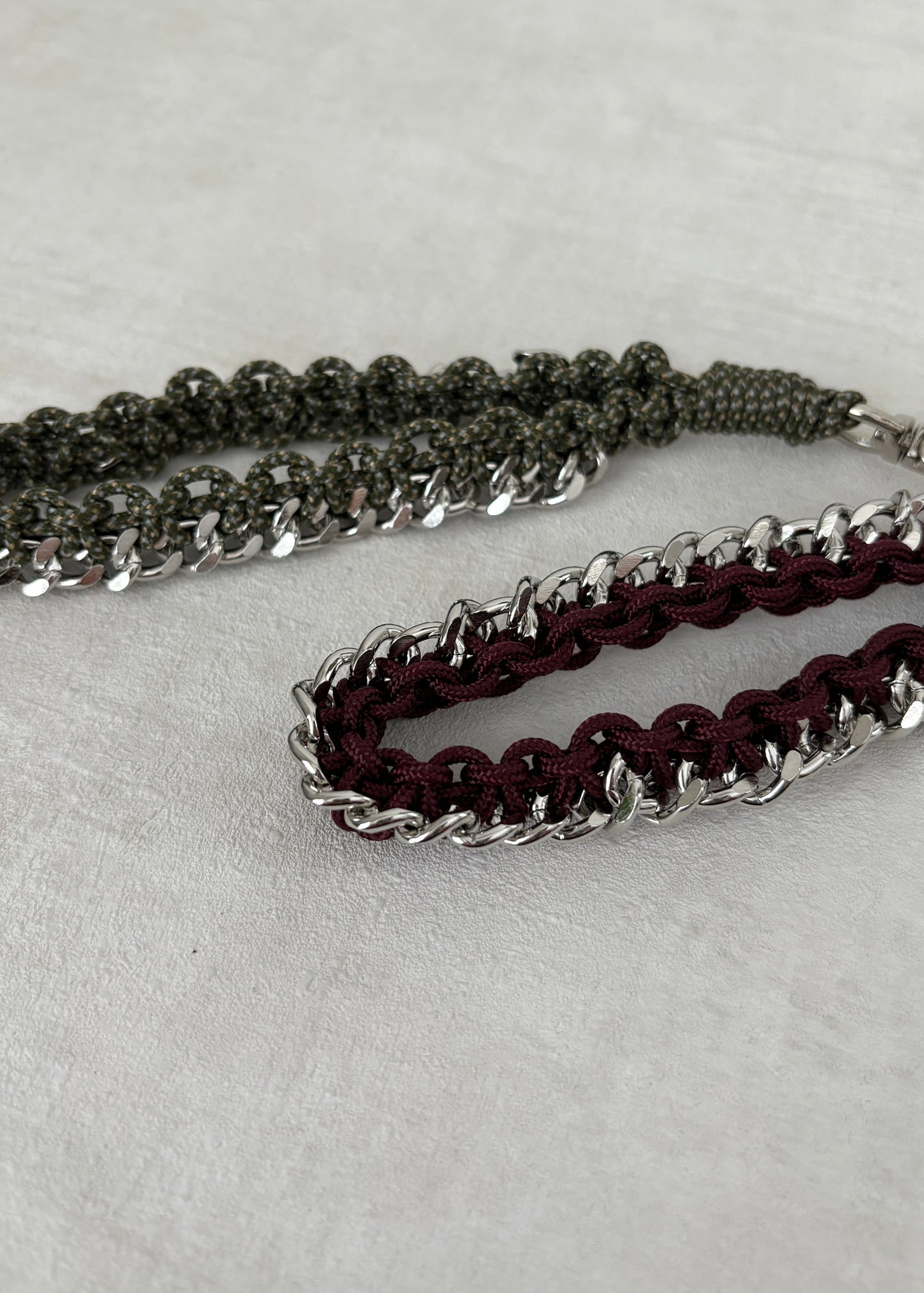 // 【人気急上昇】HAND STRAP with chain