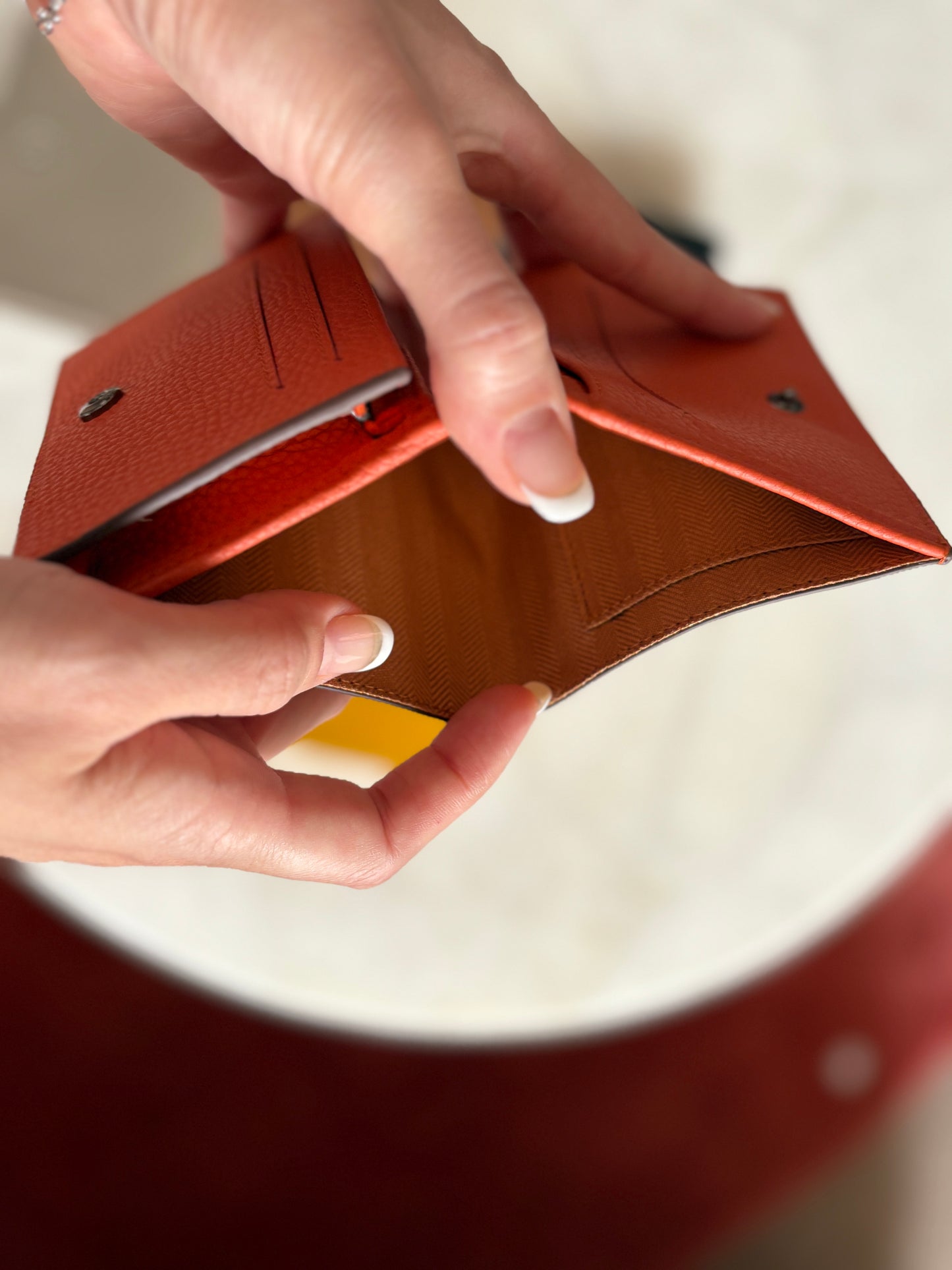 // Leather mini wallet チェーン付